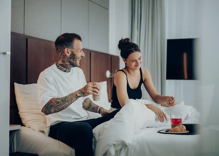 Ruby Lissi By Ihg