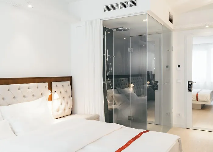 Ruby Lissi By Ihg 4*