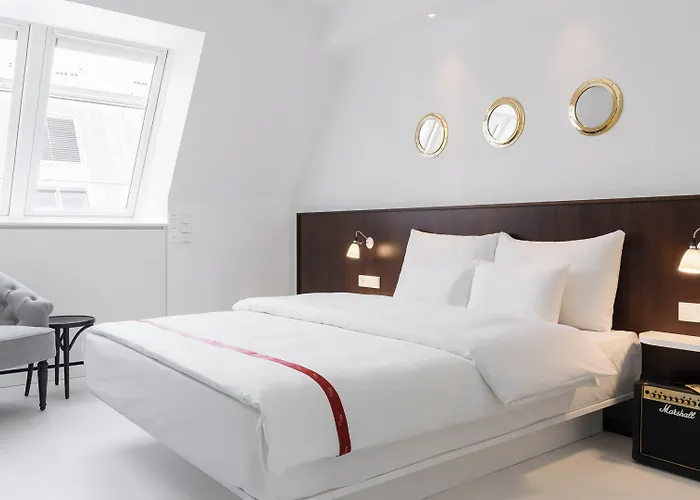 Ruby Lissi By Ihg Отель 4*